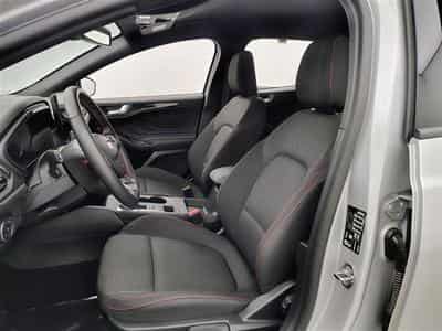 Ford Focus SW 1.5 EcoBlue 115cv PowerShift ST-Line NAVI / FULL LED (2025) - Photo 7