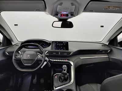 Peugeot 3008 1.2 PureTech Allure°NAV°CARPLAY°CAM°PDC°JA18 (2020) - Photo 8