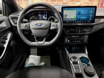 Ford Focus Focus 1.5 EcoBlue 115cv Auto ST-LINE (2025) - Photo 4