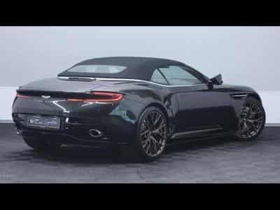 Aston-Martin DB12 V8 VOLANTE (2024) - Photo 14