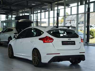Ford Focus RS *19 Zoll *Recaro*MILLTEK*Navi*Öhlins* (2016) - Photo 10