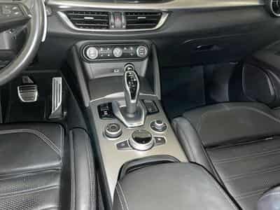 Alfa-Romeo Stelvio 2.2 MJD 210 Q4 Veloce (2023) - Photo 10