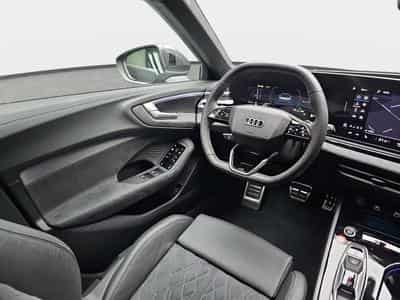 Audi A4 2.0 TFSI S-Tronic 204 S-Line (2025) - Photo 8