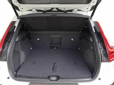 Volvo XC40 Dark (2026) - Photo 9