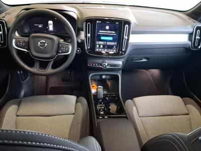 Volvo XC40 Dark (2026) - Photo 2