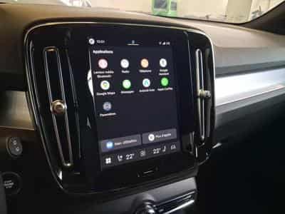 Volvo XC40 Dark (2026) - Photo 6
