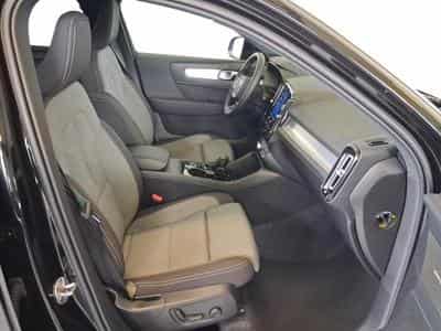 Volvo XC40 Dark (2026) - Photo 13