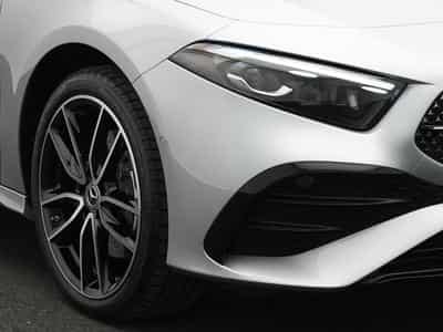 Mercedes A 250 e Pano+Multi+360°+Totw+Distr+19" (2026) - Photo 7