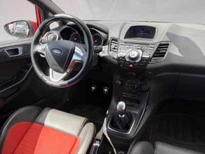 Ford Fiesta 1.6i Ecoboost 134kW ST2 (2016) - Photo 6