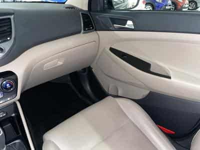 Hyundai Tucson 1.6 T-GDi Premium (2016) - Photo 9