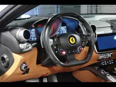 Ferrari GTC4 Lusso V8 T 3.9 (611 CH) – GRIGIO SILVERSTONE (2018) - Photo 10