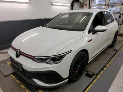 VW Golf (2024) - Photo 4