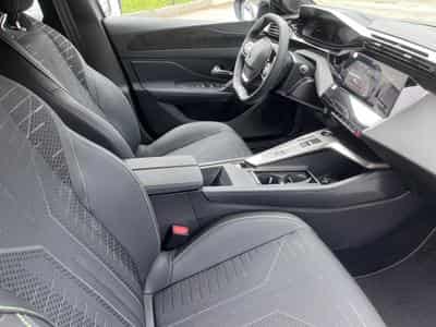 Peugeot 308 1.5 BlueHDi S&S 130 Cv EAT8 - GT - Camera 360 - ACC (2026) - Photo 11