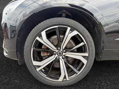 Volvo XC60 B4 Plus Dark / Essence (2024) - Photo 14