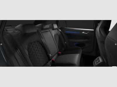 VW Golf Variant R-Line 1.5 eTSI 110 kW DSG (2026) - Photo 12
