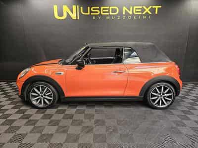 MINI Cooper 1.5 (2019) - Photo 9