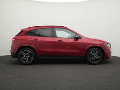 Mercedes GLA 200 d AMG-Line Multi+Kamera+AHK+Night (2025) - Photo 5