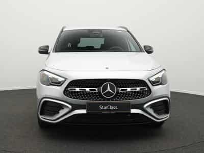 Mercedes GLA 200 d AMG-Line Multi+Kamera+Night+19" (2025) - Photo 2