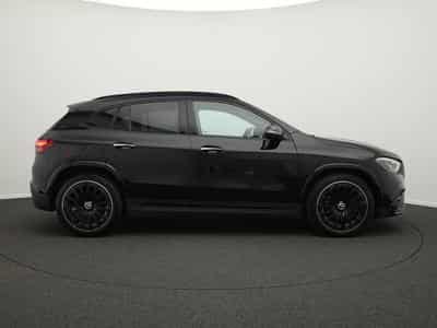 Mercedes GLA 200 d AMG-Line Multi+Kamera+Night+20"+AHK (2025) - Photo 5