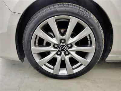 Mazda #3 Hatchback 2.0i e-Skyactiv-G Nagisa (2024) - Photo 6