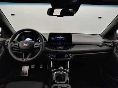 Hyundai i30 Combi 1.0 T-GDi 115cv N-Line NAVI / FULL LED / CAMERA / JA17 (2026) - Photo 8