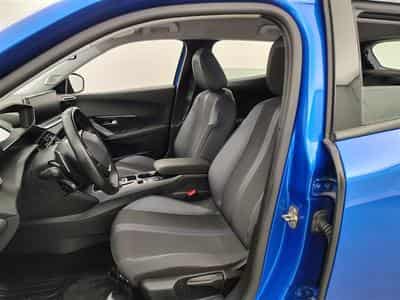 Peugeot 2008 1.2 PureTech 130Cv EAT8 Allure NAVI / CAMERA / ALU (2020) - Photo 7