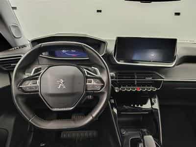 Peugeot 2008 1.2 PureTech 130Cv EAT8 Allure NAVI / CAMERA / ALU (2020) - Photo 9