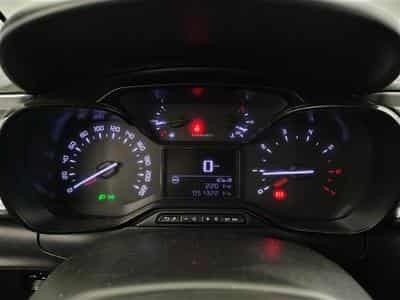 Citroen C3 1.2i PureTech Shine CARPLAY / FULL LED / JA 16" (2023) - Photo 10