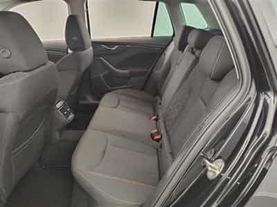 Skoda Kamiq 1.0 TSI 110cv DSG Ambition NAVI / FULL LED / CARPLAY (2024) - Photo 13