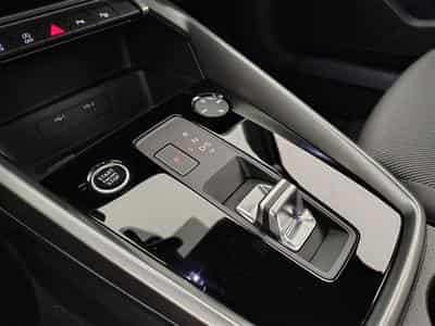 Audi A3 Sportback 30 TFSI Advanced S tronic Navi / Led / PDC av+ar (2023) - Photo 12