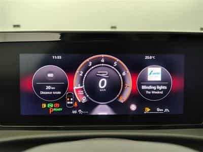 VW T-Roc 1.5 TSI 150cv DSG R-Line CARPLAY / FULL LED / PANO / CAMERA (2026) - Photo 10