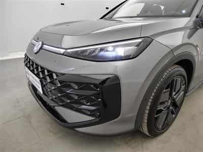 VW T-Roc 1.5 TSI 150cv DSG R-Line CARPLAY / FULL LED / PANO / CAMERA (2026) - Photo 15