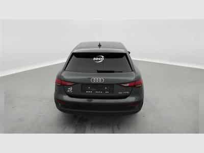 Audi A3 30 TFSI S-Tronic Cuir / Navi Cockpit / Led (2023) - Photo 5