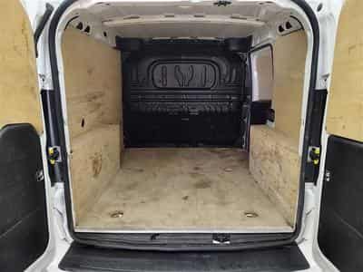 Fiat Doblo 1.6 MJET Cargo CLIM / CARPLAY (2023) - Photo 14