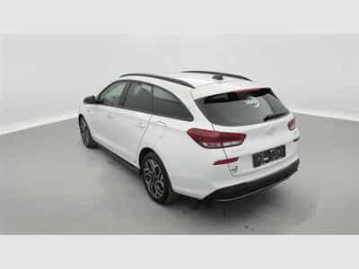 Hyundai i30 Combi 1.0 T-GDi 115cv N-Line NAVI / FULL LED / CAMERA / JA17 (2026) - Photo 2
