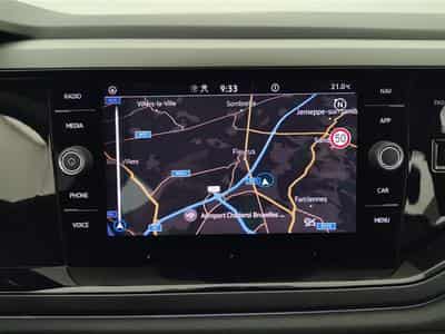 VW Taigo 1.0 TSI 115cv DSG R-Line NAVI / FULL LED / CAMERA / JA 18" (2025) - Photo 11