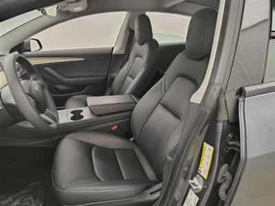 Tesla Model 3 60 kWh Standard Plus (2023) - Photo 7