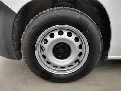 Citroen Berlingo 1.2 PureTech 130cv EAT8 Worker 3pl. NAVI / PDC AR (2020) - Photo 6
