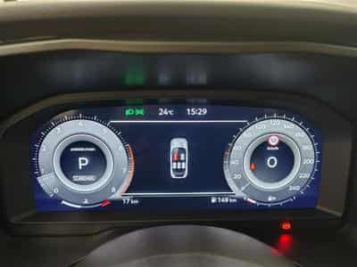 Nissan Qashqai 1.3 DIG-T MHEV X-Tronic N-Connecta CARPLAY / FULL LED / CAM (2026) - Photo 10