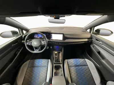VW Golf R-Performance+DSG+4M+Black-Style+Akra (2023) - Photo 2