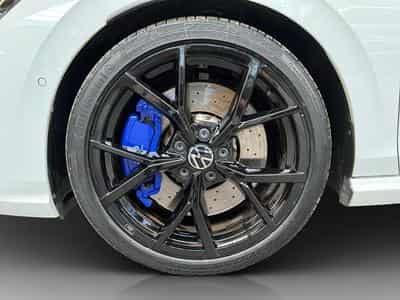 VW Golf R-Performance+DSG+4M+Black-Style+Akra (2023) - Photo 8