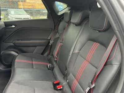 Renault Captur 1.6 E-TECH HYBRIDE 145 RS LINE (2022) - Photo 11