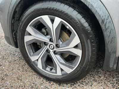 Renault Captur 1.6 E-TECH HYBRIDE 145 RS LINE (2022) - Photo 9