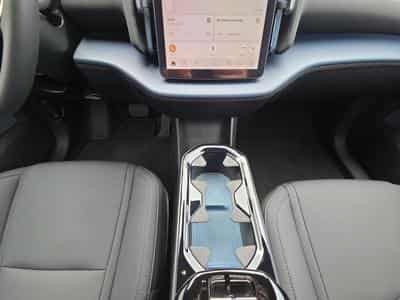 Volvo EX30 Plus Twin Motor / Electrique (2025) - Photo 11