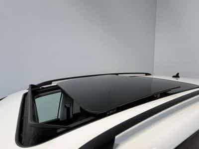VW Touran Style Comfortline *7-Sitzer *AHK *Navi * (2011) - Photo 7