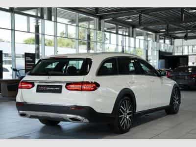 Mercedes E 400 d 4M All-Terrain *Memory *Pano *AHK *LUFT (2021) - Photo 8