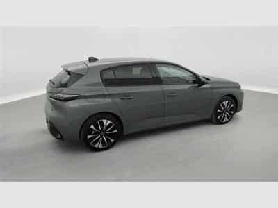 Peugeot 308 1.5 BlueHDi 130cv EAT8 Allure NAVI / FULL LED / CAMERA 360° (2026) - Photo 6