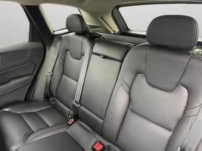 Volvo XC60 T6 Ultra Bright / Hybride BOWERS WILKINS KIT HIVER INCLUS (2025) - Photo 13