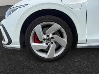 VW Golf VIII GTE (2021) - Photo 9