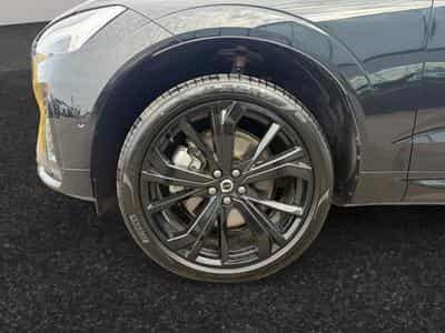 Volvo XC60 B5 AWD Ultra Black Edition / Essence (2025) - Photo 14